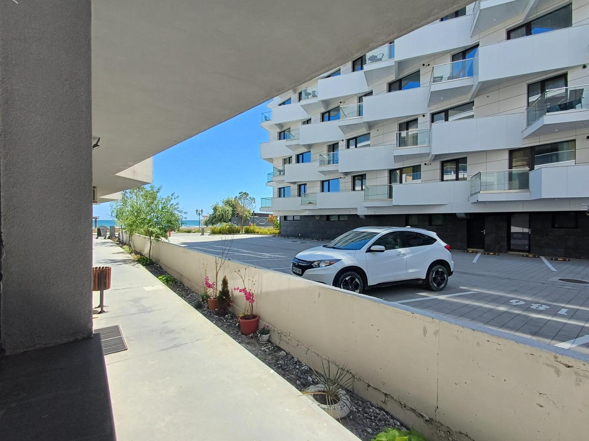 Studio Alex Mamaia Nord Apartment Năvodari Екстериор снимка