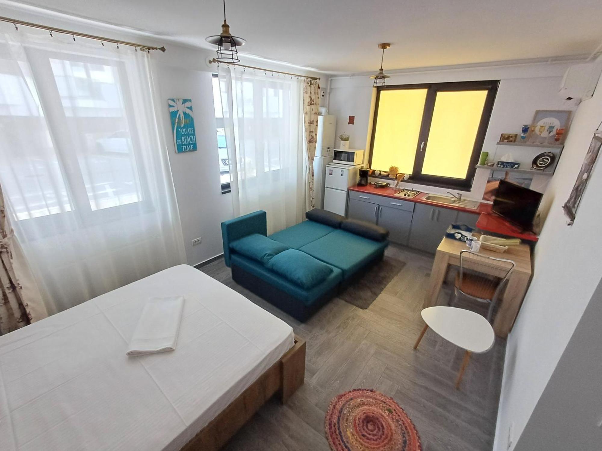 Studio Alex Mamaia Nord Apartment Năvodari Екстериор снимка