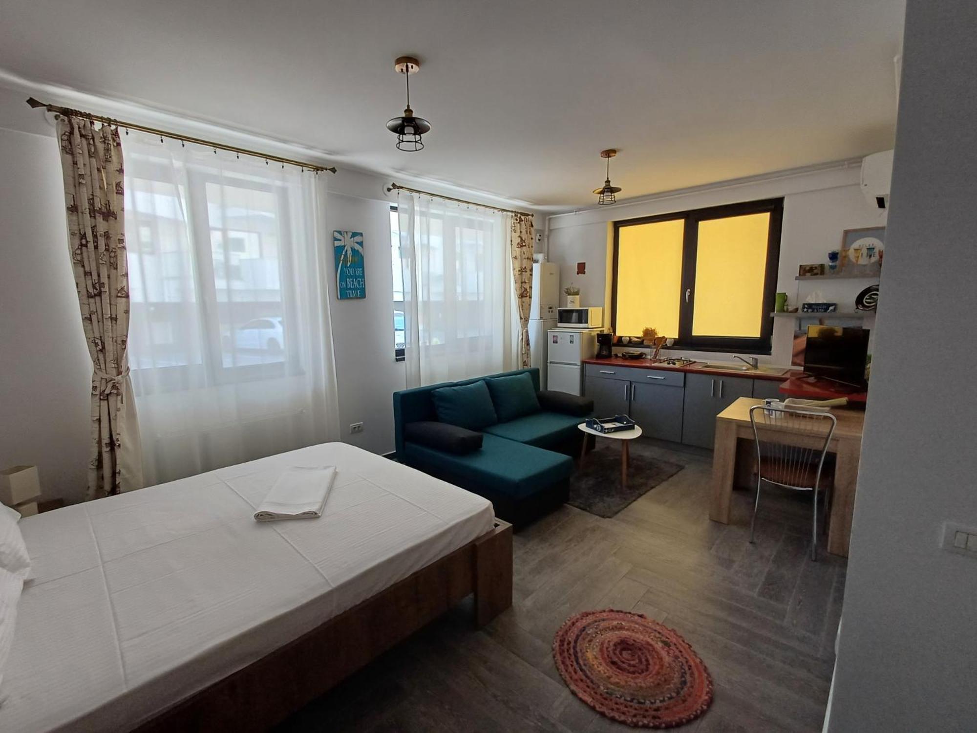 Studio Alex Mamaia Nord Apartment Năvodari Екстериор снимка